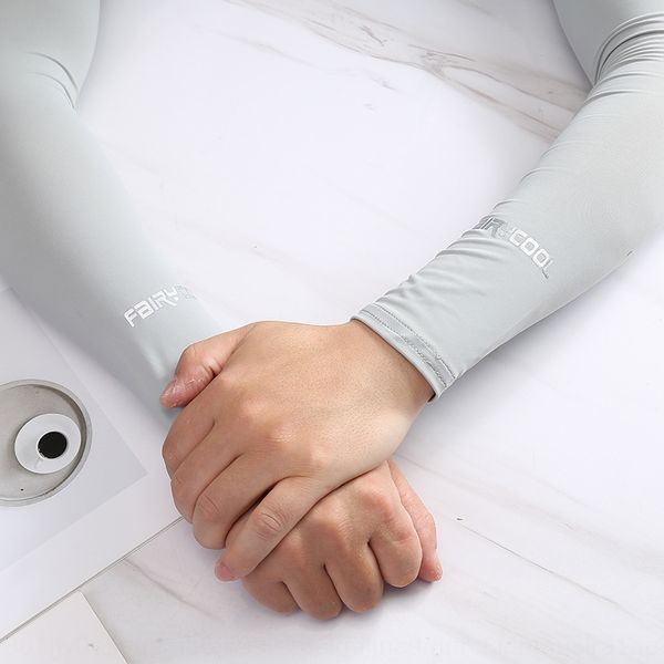 silk sunscreen ice thin solid color cold arm sleeve quick drying breathable outdoor cold ice sleeve
silk sunscreen ice thin solid color cold arm sleeve quick drying breathable outdoor cold ice sleeve