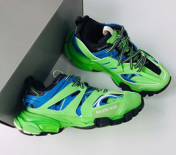59designer to create casual and comfortable all-match sports shoes, travel shoes outsole non-slip design with original box delivery, Black
59designer to create casual and comfortable all-match sports shoes, travel shoes outsole non-slip design with original box delivery, Black