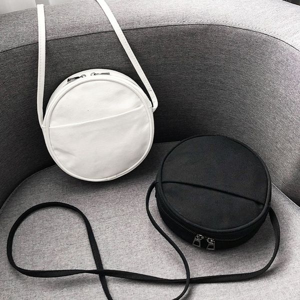 round women pu leather messenger bags casual circle shape shoulder bags fashion black white color females handbags bolsas mujer
round women pu leather messenger bags casual circle shape shoulder bags fashion black white color females handbags bolsas mujer