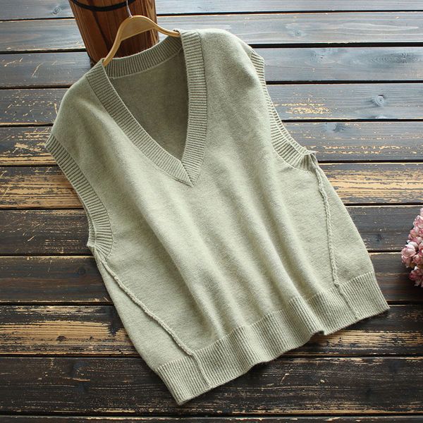 simple brief vest sweater new autumn women v-neck wasitcoats solid color loose pullover knitting femme 2020, Black;white
simple brief vest sweater new autumn women v-neck wasitcoats solid color loose pullover knitting femme 2020, Black;white