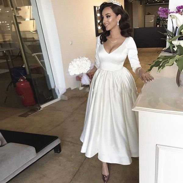 setwell v-neck a-line wedding dresses backless 3/4 long sleeves tea length simple bridal gowns, White
setwell v-neck a-line wedding dresses backless 3/4 long sleeves tea length simple bridal gowns, White