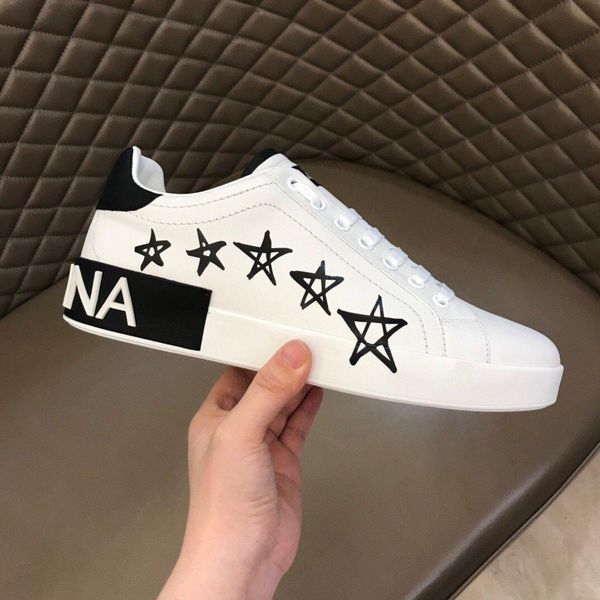 graffiti mens oversized designer shoes luxury women famous shoes party paris designer sneakers with wide painted soles r122, Black
graffiti mens oversized designer shoes luxury women famous shoes party paris designer sneakers with wide painted soles r122, Black