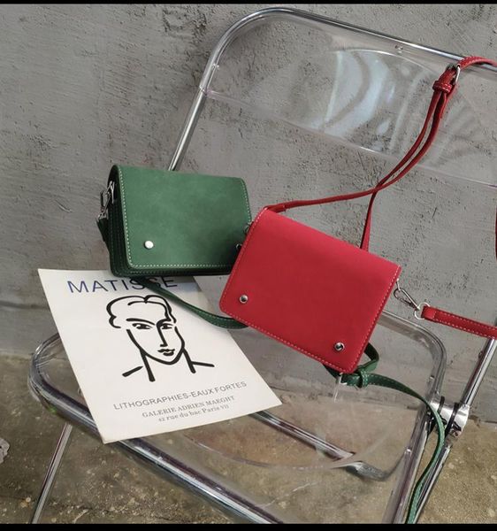 матовый solid color square crossbody сумка 2020 новый высокого качества pu кожа женщин дизайнер сумочку моды плечо сумка
матовый solid color square crossbody сумка 2020 новый высокого качества pu кожа женщин дизайнер сумочку моды плечо сумка