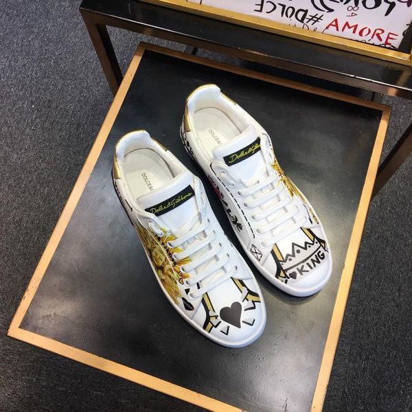 2020p new men's leather letter lace up flat casual shoes, fashionable wild outdoor sneakers, size: 38-45, Black
2020p new men's leather letter lace up flat casual shoes, fashionable wild outdoor sneakers, size: 38-45, Black