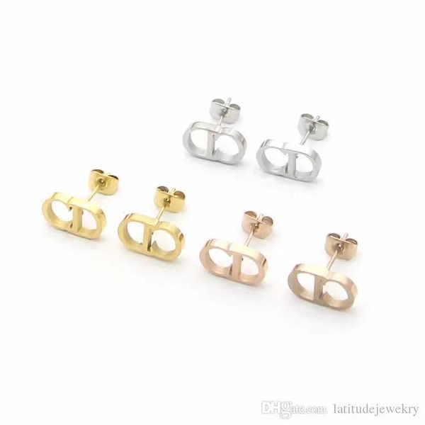luxury designer women stud letter d designer earrings elegant high-end retro gold silver stud earrings couple fashion jewelry, Golden;silver
luxury designer women stud letter d designer earrings elegant high-end retro gold silver stud earrings couple fashion jewelry, Golden;silver