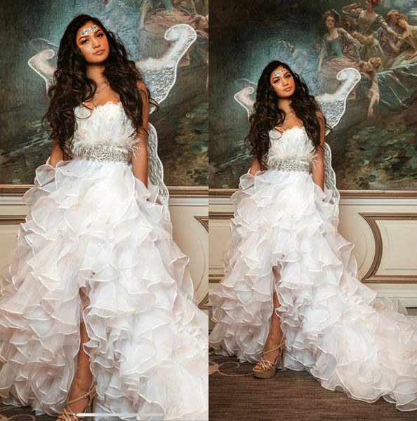 2020 lovely flower girls dresses lace appliques beads feather flowers kids formal wear custom made birthday toddler girls pageant gowns, White;blue
2020 lovely flower girls dresses lace appliques beads feather flowers kids formal wear custom made birthday toddler girls pageant gowns, White;blue