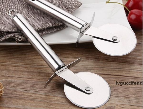 factory direct 430# stainless steel single round pizza knife hob pizza wheel knife creative kitchen baking tool
factory direct 430# stainless steel single round pizza knife hob pizza wheel knife creative kitchen baking tool