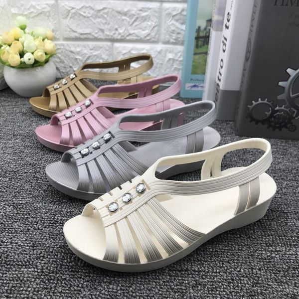 2020 summer plastic sandals fish mouth comfortable wild wedges hole shoes women, Black
2020 summer plastic sandals fish mouth comfortable wild wedges hole shoes women, Black