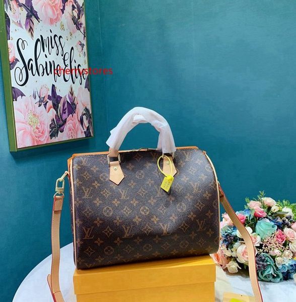 original leather factory wholesale women's leather shoulder bag handbags female pures - 0217
original leather factory wholesale women's leather shoulder bag handbags female pures - 0217