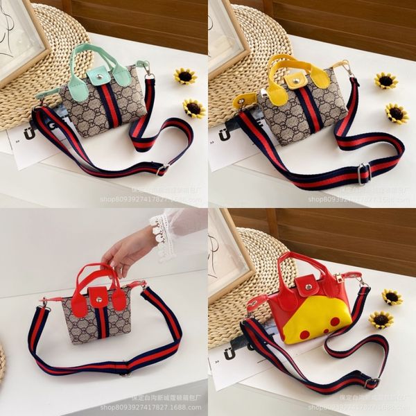 2020 fashion crossbody bagss for teenager girls kids school crossbody bags kids book bag polyester school bags mochila infan#878, Black
2020 fashion crossbody bagss for teenager girls kids school crossbody bags kids book bag polyester school bags mochila infan#878, Black