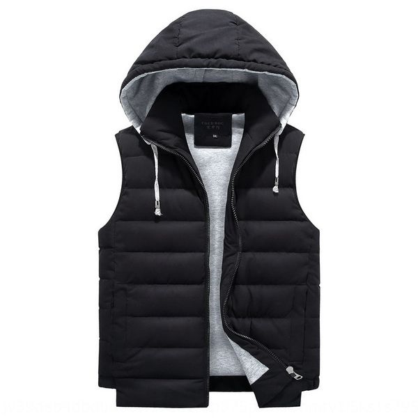 autumn and winter new men's large size thickened cotton plus fat coat vest cotton vest loose men's winter coat, Black;white 
autumn and winter new men's large size thickened cotton plus fat coat vest cotton vest loose men's winter coat, Black;white