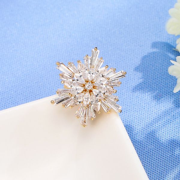wild zircon snowflake mini brooch female corsage collar needle jewelry pearl needle sweater collar buckle accessories, Gray
wild zircon snowflake mini brooch female corsage collar needle jewelry pearl needle sweater collar buckle accessories, Gray