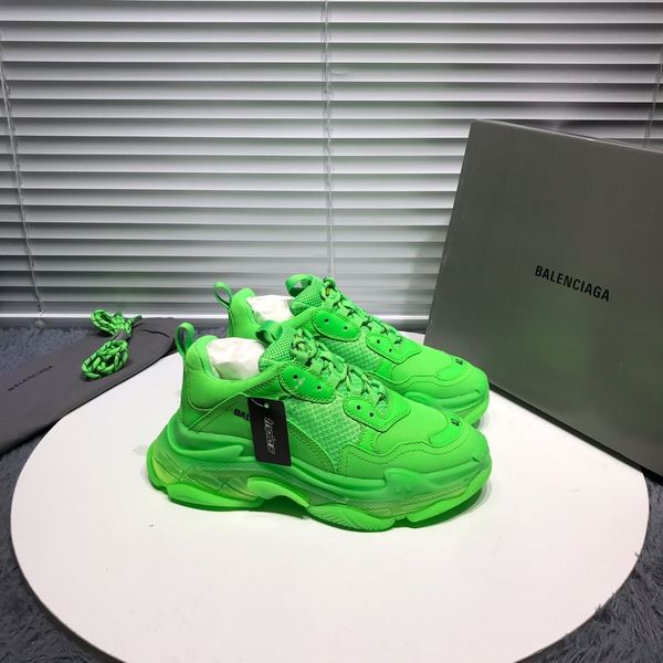 2020al designer designs new leisure and entertainment hiking shoes, outdoor jungle adventure shoes, original packaging and box delivery, Black
2020al designer designs new leisure and entertainment hiking shoes, outdoor jungle adventure shoes, original packaging and box delivery, Black