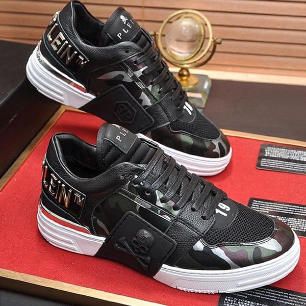 vintage men shoes sneakers breathable comfortable fashion tenis sport trainers soft phantom kick $lo -camouflage men shoes fashion type, Black
vintage men shoes sneakers breathable comfortable fashion tenis sport trainers soft phantom kick $lo -camouflage men shoes fashion type, Black