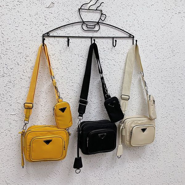 leather luggage 2020 new handbag fashion crossbody oxford cloth shoulder bag nylon cloth picture-in-the-mother bag
leather luggage 2020 new handbag fashion crossbody oxford cloth shoulder bag nylon cloth picture-in-the-mother bag