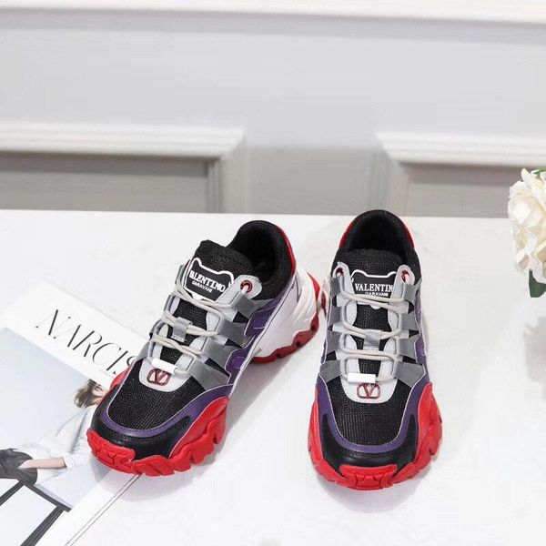 2021-2020d new trend retro leather casual shoes ,breathable men and women outdoor sports shoes ,fashion wild party lovers shoes size 35 -45, Black
2021-2020d new trend retro leather casual shoes ,breathable men and women outdoor sports shoes ,fashion wild party lovers shoes size 35 -45, Black