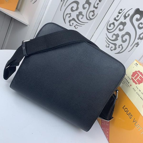 new arrival simple style mens bag messenger bags luxury designer crossbody bags retro men formal shoulder bag with origin box
new arrival simple style mens bag messenger bags luxury designer crossbody bags retro men formal shoulder bag with origin box