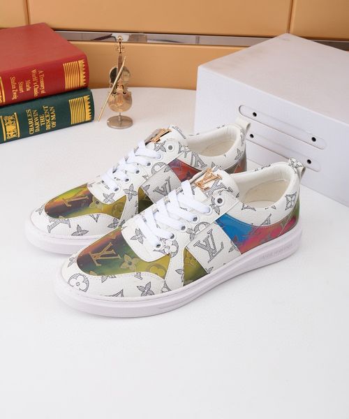 new019 luxury high-quality casual men's shoes fashion all-match sports shoes outdoor comfortable men's shoes original box packagin, Black
new019 luxury high-quality casual men's shoes fashion all-match sports shoes outdoor comfortable men's shoes original box packagin, Black
