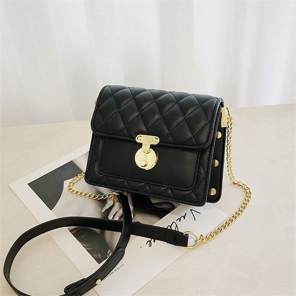 summer handbags 2020 new women designer bags geometric bag rhombic chain fashion one-shoulder messenger bag designer luxury handbags purses, Black;red
summer handbags 2020 new women designer bags geometric bag rhombic chain fashion one-shoulder messenger bag designer luxury handbags purses, Black;red