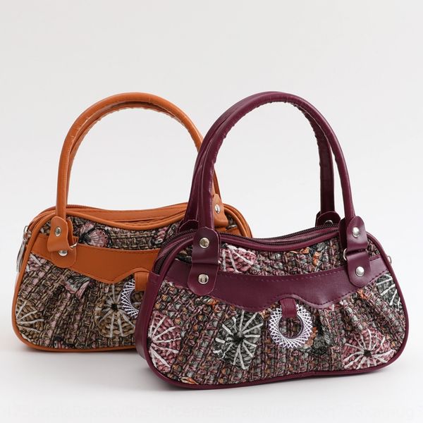 2019 new style women's hand small hand carry hand change leather women's bag middle-aged mother's bag, White
2019 new style women's hand small hand carry hand change leather women's bag middle-aged mother's bag, White