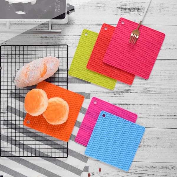fashion table mat non-slip pad silicone placemat heat protection casserole soup pot honeycomb hole hanging 2 89tx d2
fashion table mat non-slip pad silicone placemat heat protection casserole soup pot honeycomb hole hanging 2 89tx d2