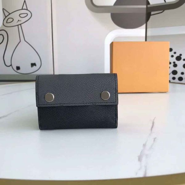 2020 men women genuine leather slim wallets multiple cards holder clutch purse female original leather solid wallet perfect 67630 64038, Red;black
2020 men women genuine leather slim wallets multiple cards holder clutch purse female original leather solid wallet perfect 67630 64038, Red;black