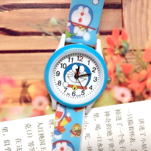 a silicone a silicone watch watch watch, Blue