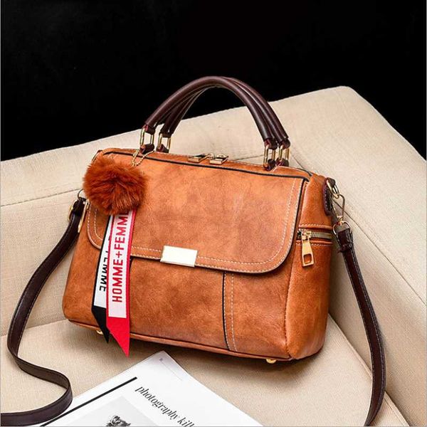 youse brand new 2020 boston women's bag is a stylish versatile retro soft leather one-shoulder cross for women ladies hand bags
youse brand new 2020 boston women's bag is a stylish versatile retro soft leather one-shoulder cross for women ladies hand bags