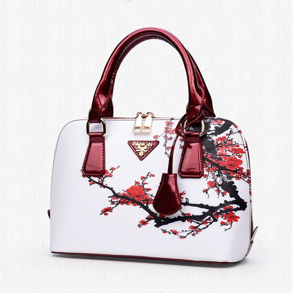 fashion wild national style shoulder messenger bag casual printing portable small square bag luxury women women designer
fashion wild national style shoulder messenger bag casual printing portable small square bag luxury women women designer