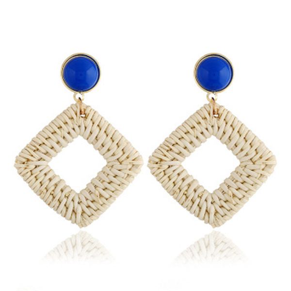 2020 retro geometric round wooden bamboo rattan grass earrings with ethnic characteristics of handmade wooden rattan earrings, Silver
2020 retro geometric round wooden bamboo rattan grass earrings with ethnic characteristics of handmade wooden rattan earrings, Silver