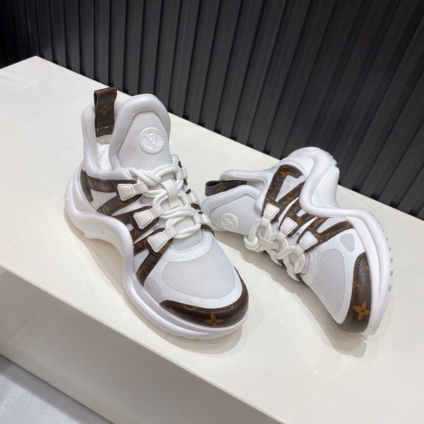 r luxury leather casual sneakers, stylish archlight sneakers, comfortable platform, size 35-45 (with original box
r luxury leather casual sneakers, stylish archlight sneakers, comfortable platform, size 35-45 (with original box
