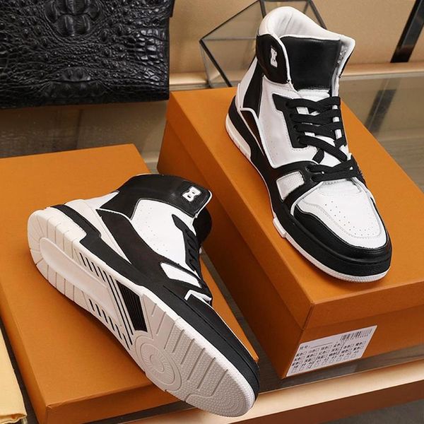 trainer sneaker mid -men 's shoes herren luxus marken schuhe breathable fashion footwears lace -up casual men shoes fashion brands, Black
trainer sneaker mid -men 's shoes herren luxus marken schuhe breathable fashion footwears lace -up casual men shoes fashion brands, Black