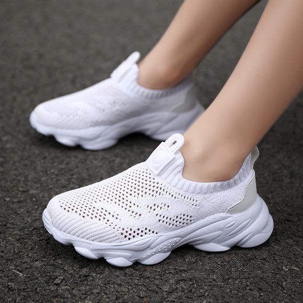 male 2020 summer boy's mesh breathable medium sneakers children's and large children's sports shoes boy running white shoes, Black
male 2020 summer boy's mesh breathable medium sneakers children's and large children's sports shoes boy running white shoes, Black