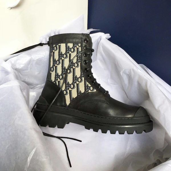 men women oblique ankle martin boots rois boot explorer calfskin trainers black leather lace-up shoes fashion motorcycle boot
men women oblique ankle martin boots rois boot explorer calfskin trainers black leather lace-up shoes fashion motorcycle boot