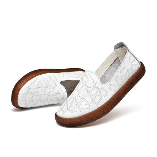 2020 осени новая удобные мягких подошвы вышитой обувь одного случайно весь матч круглого носок большого размера женщины плоские туфель, Black
2020 осени новая удобные мягких подошвы вышитой обувь одного случайно весь матч круглого носок большого размера женщины плоские туфель, Black