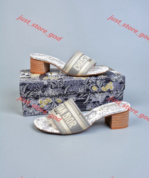 paris scuffs slipper nice summer sandals beach slide slippers ladies knitting flip flops loafers floral color, Black;red
paris scuffs slipper nice summer sandals beach slide slippers ladies knitting flip flops loafers floral color, Black;red