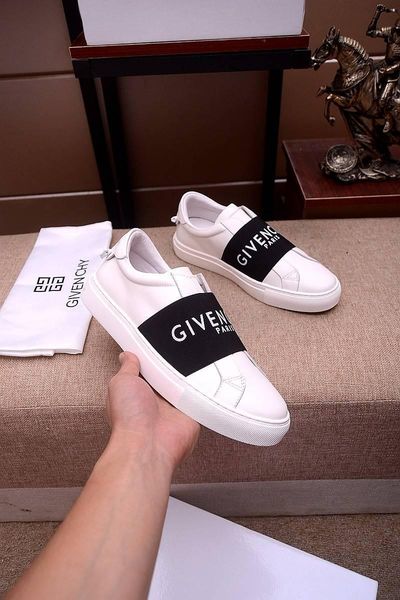 2020y limited edition custom stitching alphabet elastic laces low-casual men's shoes, high-end fashion sports shoes, size: 38-45, Black
2020y limited edition custom stitching alphabet elastic laces low-casual men's shoes, high-end fashion sports shoes, size: 38-45, Black