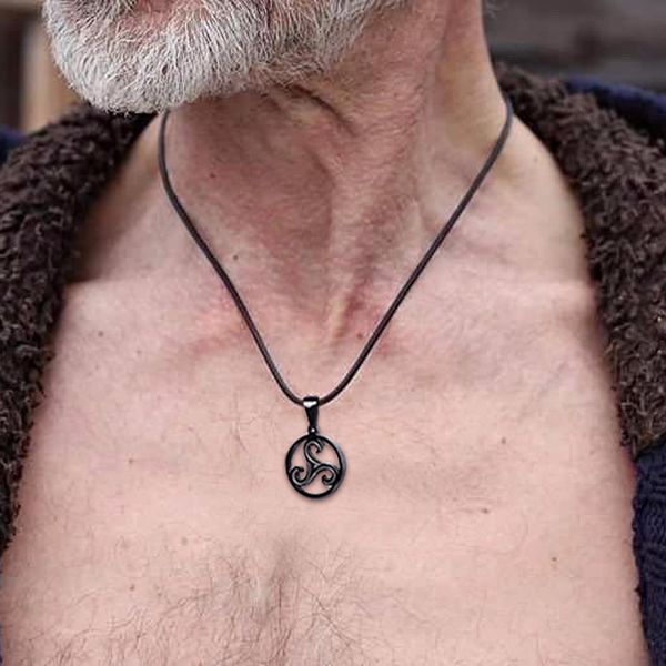 triskelion triple spiral pendant triskele necklace stainless steel bbc renaissance jewelry, Silver
triskelion triple spiral pendant triskele necklace stainless steel bbc renaissance jewelry, Silver