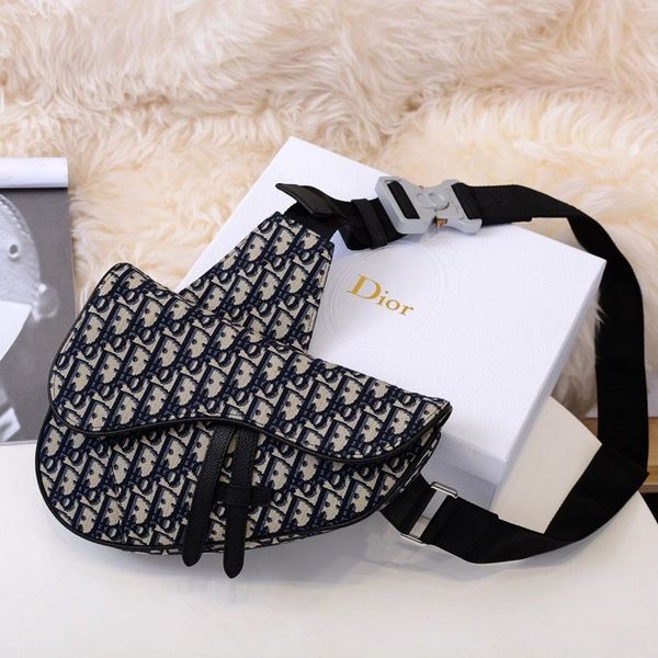early spring series saddle bag 7a high-end quality retro preschooler canvas fine calfskin style with colorful striped fabric shoulder strap
early spring series saddle bag 7a high-end quality retro preschooler canvas fine calfskin style with colorful striped fabric shoulder strap
