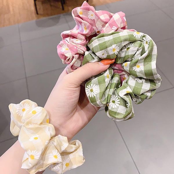 japanese and korean girls' simple ins large intestine hair ring cute large intestine ring daisy headdress female hair rope head rope, Slivery;white
japanese and korean girls' simple ins large intestine hair ring cute large intestine ring daisy headdress female hair rope head rope, Slivery;white