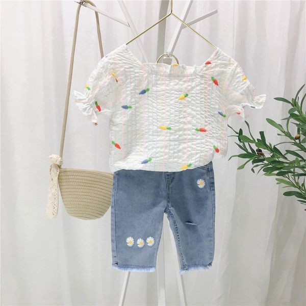 children's clothing doll carrot korean style girls embroidered colorful carrot square collar bubble sleeve doll shirt top, White;black
children's clothing doll carrot korean style girls embroidered colorful carrot square collar bubble sleeve doll shirt top, White;black