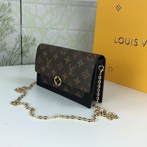 classic type womens bag luxury designer leather small flap mini shoulder bags crossbody bag chain style ladies messenger bags fast delivery
classic type womens bag luxury designer leather small flap mini shoulder bags crossbody bag chain style ladies messenger bags fast delivery