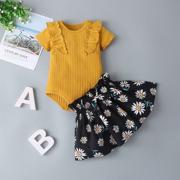2020 new korean style baby and clothing clothing girl clothes suit yellow clothes + black printed skirt suit
2020 new korean style baby and clothing clothing girl clothes suit yellow clothes + black printed skirt suit
