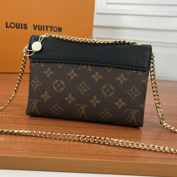 fast delivery womens bag leather chain shoulder bags new arrival crossbody bag simple style vintage classic type ladies messenger bag
fast delivery womens bag leather chain shoulder bags new arrival crossbody bag simple style vintage classic type ladies messenger bag