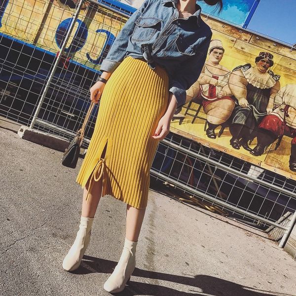 2020 autumn winter women new fashion elastic waist stretch knit skirt side split step skirt package hip slim lace, Black
2020 autumn winter women new fashion elastic waist stretch knit skirt side split step skirt package hip slim lace, Black