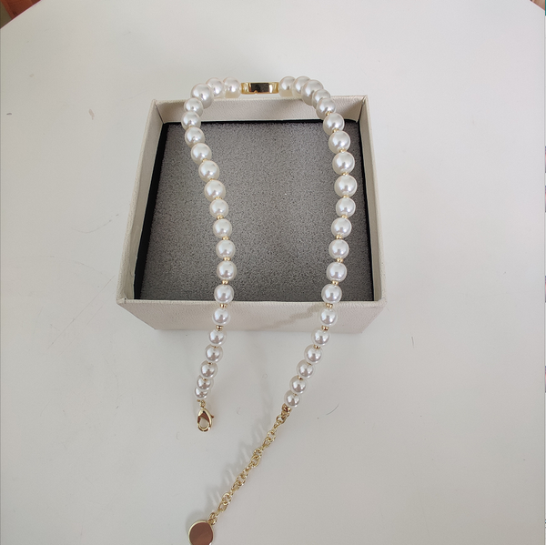 selling necklace for woman bracelet new pearl alphabet fashion necklace wild personality necklace jewelry supply, Silver
selling necklace for woman bracelet new pearl alphabet fashion necklace wild personality necklace jewelry supply, Silver