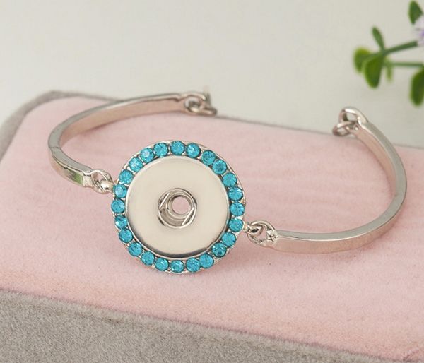 оптово-привязать braceletbangles самая новая конструкция способа snap кнопки magnetic нуса куски шарм браслеты fit18-20mm rivca защелками юв, Golden;silver
оптово-привязать braceletbangles самая новая конструкция способа snap кнопки magnetic нуса куски шарм браслеты fit18-20mm rivca защелками юв, Golden;silver