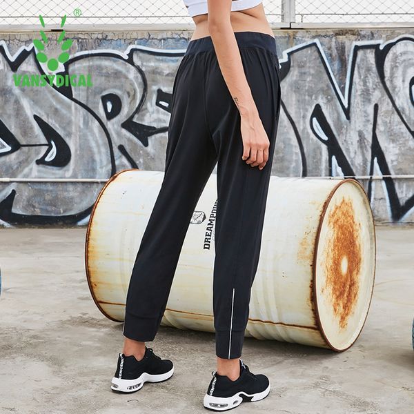 running pants women's loose basketball training trousers breathable gym clothing drawstring active, Black;blue
running pants women's loose basketball training trousers breathable gym clothing drawstring active, Black;blue