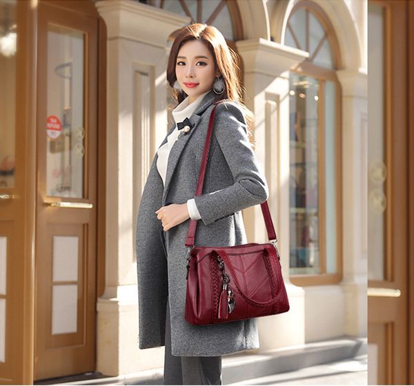 women casual tote bags 2020 female handbag large big shoulder bag for women tote ladies vintage leather crossbody bag
women casual tote bags 2020 female handbag large big shoulder bag for women tote ladies vintage leather crossbody bag