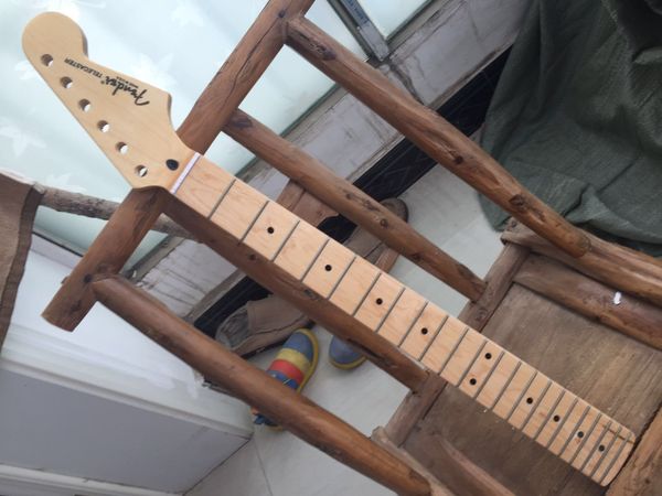 telecaster logo stratocaster electric guitar neck 22 fret maple fingerboard varnish after the belt guitar neck shan
telecaster logo stratocaster electric guitar neck 22 fret maple fingerboard varnish after the belt guitar neck shan